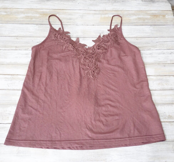 The Lindlee Cami Red Bean